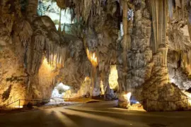 cueva de nerja