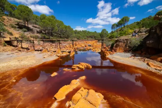 Paisajes marcianos y tesoros subterráneos: Río Tinto y Aracena